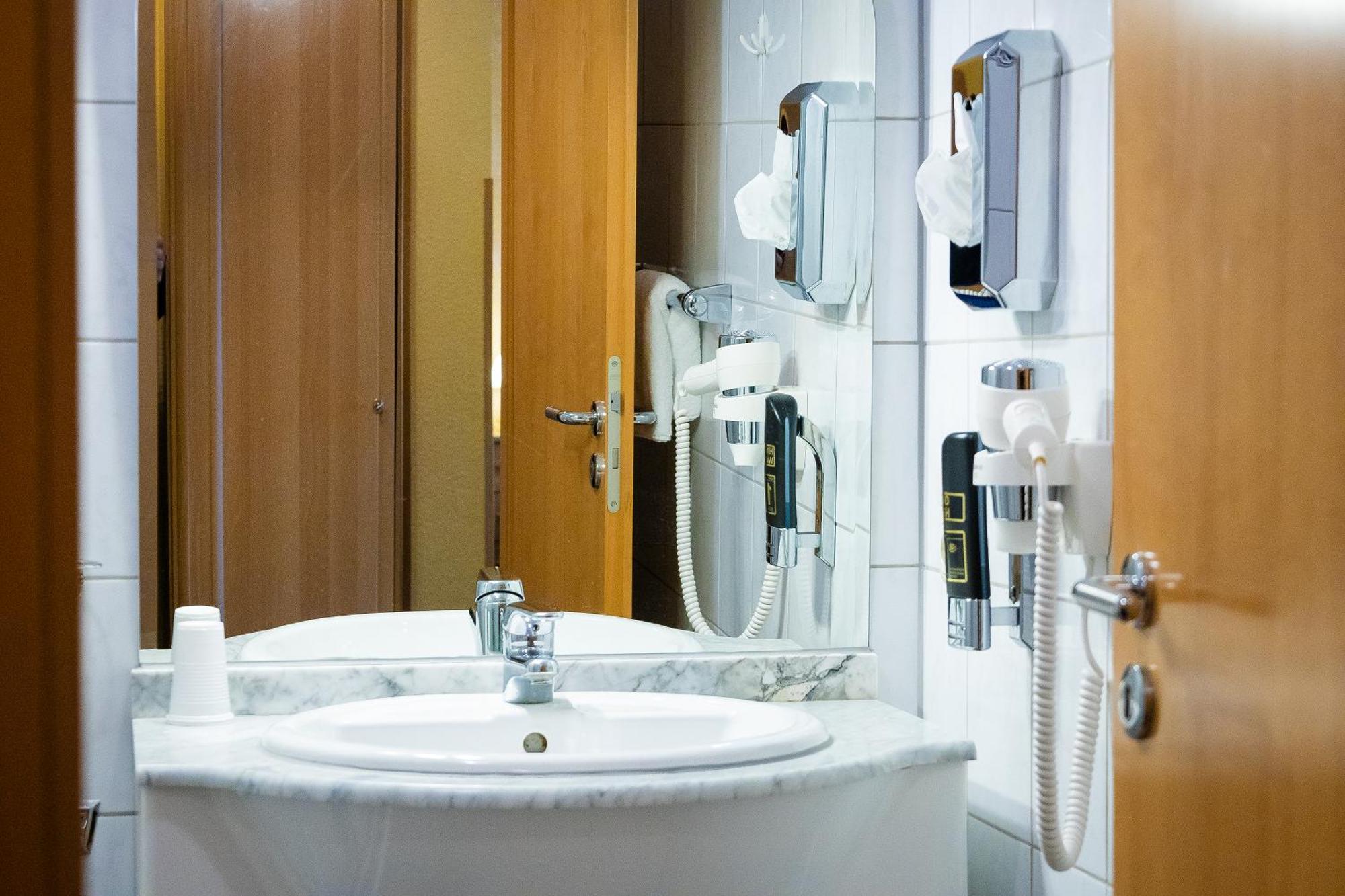 Hotel Restaurant Narasinga Wassenberg Dış mekan fotoğraf